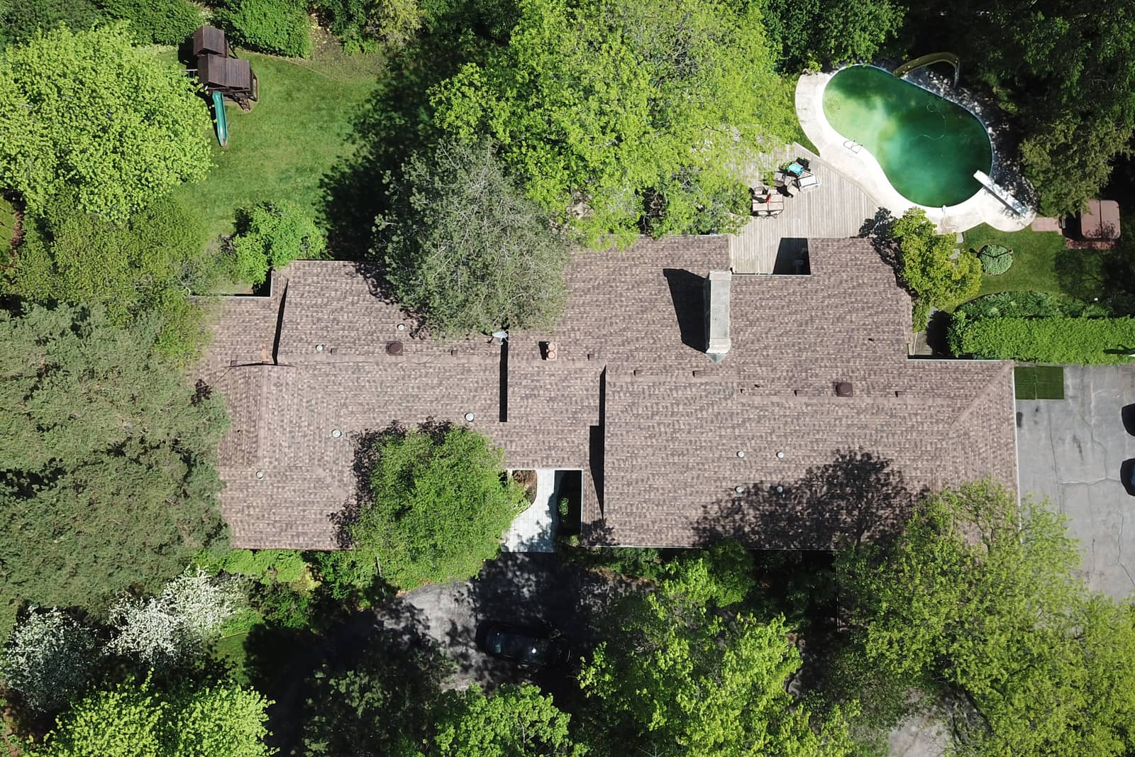 Residential Shingles Roof Replacement